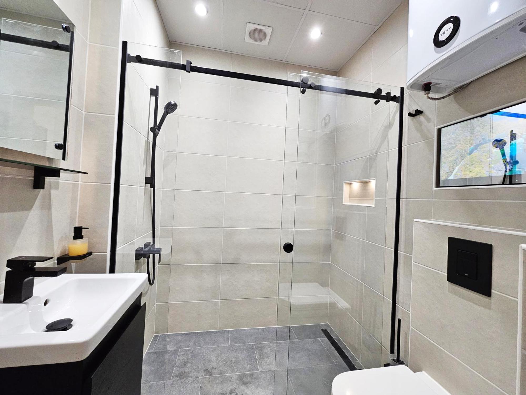 Bijou - Noble Area & Free Parking Apartment Sofia